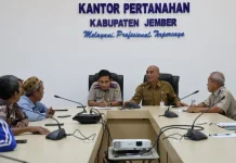 Banjir Berulang, Warga Villa Indah Tegal Besar Pertimbangkan Jalur Hukum