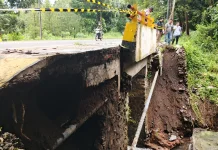 Usai Jembatan Sentong, DPT Jembatan Kauman Longsor