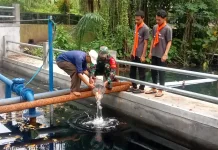 Warga Pakel Lumajang Tabur Benih Ikan Lestarikan Lingkungan