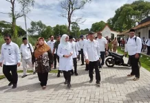 Menteri Trenggono Tinjau KNMP Lateng Banyuwangi