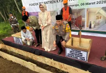 Bupati Lumajang Melakukan Peletakan Batu Pertama di Ponpes