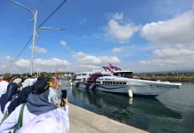 Kapal Cepat Express Bahari Bantu Mudik Lintas Situbondo-Madura