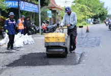 Pemkab Jember Percepat Perbaikan Jalan jelang Lebaran