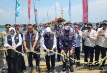 Gubernur Khofifah Resmikan Mudik-Balik Gratis Warga Kepulauan