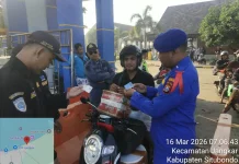 Satpolairud Amankan Penumpang Sampai ke Atas Kapal