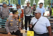Kapolres Sidak Sopir dan Armada Bus di Terminal