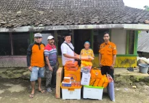 Rumah Lansia di Ledokombo Ludes Terbakar, BPBD Jember Salurkan Bantuan