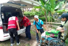 Optimalkan Layanan Idul Fitri, PMI Jember Bantu Evakuasi Warga
