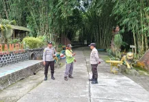 Ribuan Wisatawan Padati Objek Wisata Hutan Bambu Lumajang