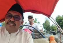 Naik Becak, DPRD Bondowoso Dorong Ekonomi Rakyat