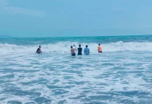 Menjemput Risiko di tengah Ombak, Ikhtiar SAR Lumajang Jaga Wisata Aman