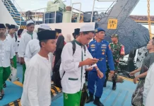 Polisi Kawal dan Amankan Kedatangan Santri Kepulauan
