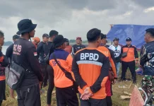 Tim Gabungan di Lumajang Melakukan Pencarian Korban Terseret Arus Bondoyudo