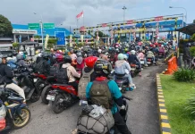 Ratusan Ribu Pemudik Kembali ke Bali via Pelabuhan Ketapang