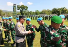 Hadiri Pelepasan Prajurit TNI, Ini Pesan Haru Kapolres Bondowoso