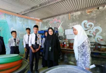 Siswa SMP Banyuwangi Sulap Sampah Jadi Produk Bernilai
