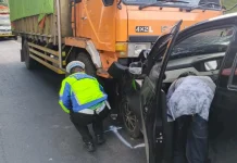 Adu Banteng Fuso dan Sigra di Kalipuro, Sopir Selamat