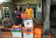 BPBD Jember Bantu Korban Terdampak Angin Kencang