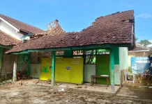 Atap Sekolah Ambruk, Kades: Sudah Usul Perbaikan