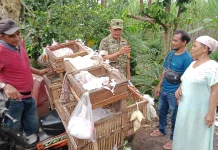 TNI di Lumajang Gelar Komsos Dengan Warga