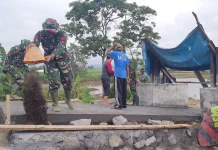 Pembangunan Jembatan di Sukodono Lumajang Tingkatkan Perkonomian Warga