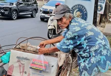 Empat Puluh Tahun Mengayuh, Pak Olif Enggan Mengeluh