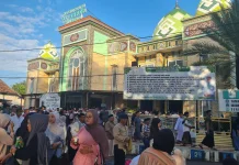 Ribuan Jemaah Shalat Idul Adha di Masjid Al-Abror