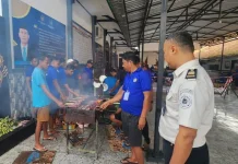 Lapas Banyuwangi Sembelih 12 Hewan Kurban, Warga Binaan Nyate Bareng