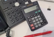 Alasan Susunan Angka pada Kalkulator dengan Telepon Berbeda