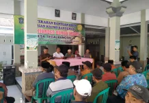 Tingkatkan Ekonomi Melalui Berbagi Bibit Durian di Lumajang