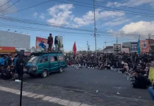 Mahasiswa Jember Suarakan Empat Tuntutan Nasional
