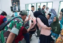Puluhan Warga Lumajang Ikuti Skrining Katarak dan Edukasi Kesehatan Mata