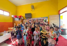 SPS Mahoni 48 Balung Gelar Tasyakuran dan Kelulusan Siswa