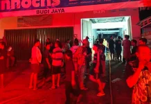 Korsleting Listrik Diduga Picu Kebakaran Toko Bangunan di Muncar