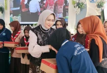 Bunda Indah Dorong Generasi Muda Lumajang Siap Hadapi Tantangan Zaman