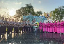 Polres Lumajang Gelar Tabur Bunga di Taman Makam Pahlawan