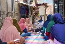 Holding UMi Dorong 2,5 Juta Nasabah Mekaar Naik Kelas
