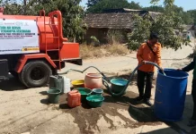 BPBD Bondowoso Salurkan Ratusan Ribu Liter Air Bersih