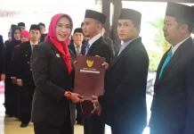 122 ASN Dilantik, Bupati Lumajang Dorong Birokrasi Lebih Profesional
