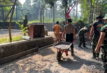 TMMD Lumajang Bangun Jalan 840 Meter di Desa Ledoktempuro