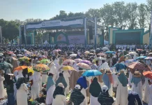 Gus Kautsar Ajak Jemaah Amalkan Shalawat Nariyah
