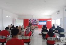 Siswa SMK Ryo Yuwaraja Sukodono Lumajang Mendapatkan Materi Wawasan Kebangsaan