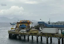 ASDP Tunda Operasional Penyeberangan karena Cuaca Buruk