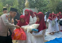 Polres Situbondo BERBAKTI Santuni Puluhan Yatim Piatu