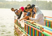 Lumajang Tebar 100 Ribu Benih Ikan Pulihkan Ekosistem Ranu Klakah