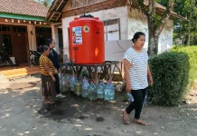BPBD Jember Lanjutkan Distribusi Air Bersih di Pakusari