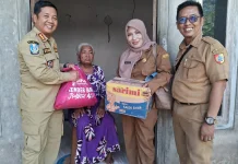 Pemkab Jember Salurkan Bantuan Alat Dengar untuk Lansia di Sukorambi