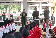 Bunda Indah Bekali Paskibraka Lumajang dengan Semangat Pengabdian untuk Negeri