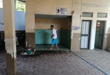 Sambut HUT ke-81 RI, Kemenag Bondowoso Bersihkan Ratusan Masjid