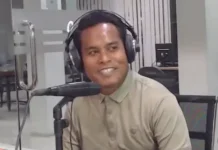 Coach Malik Bagikan Kunci Bikin Anak Berani Renang Sejak Dini